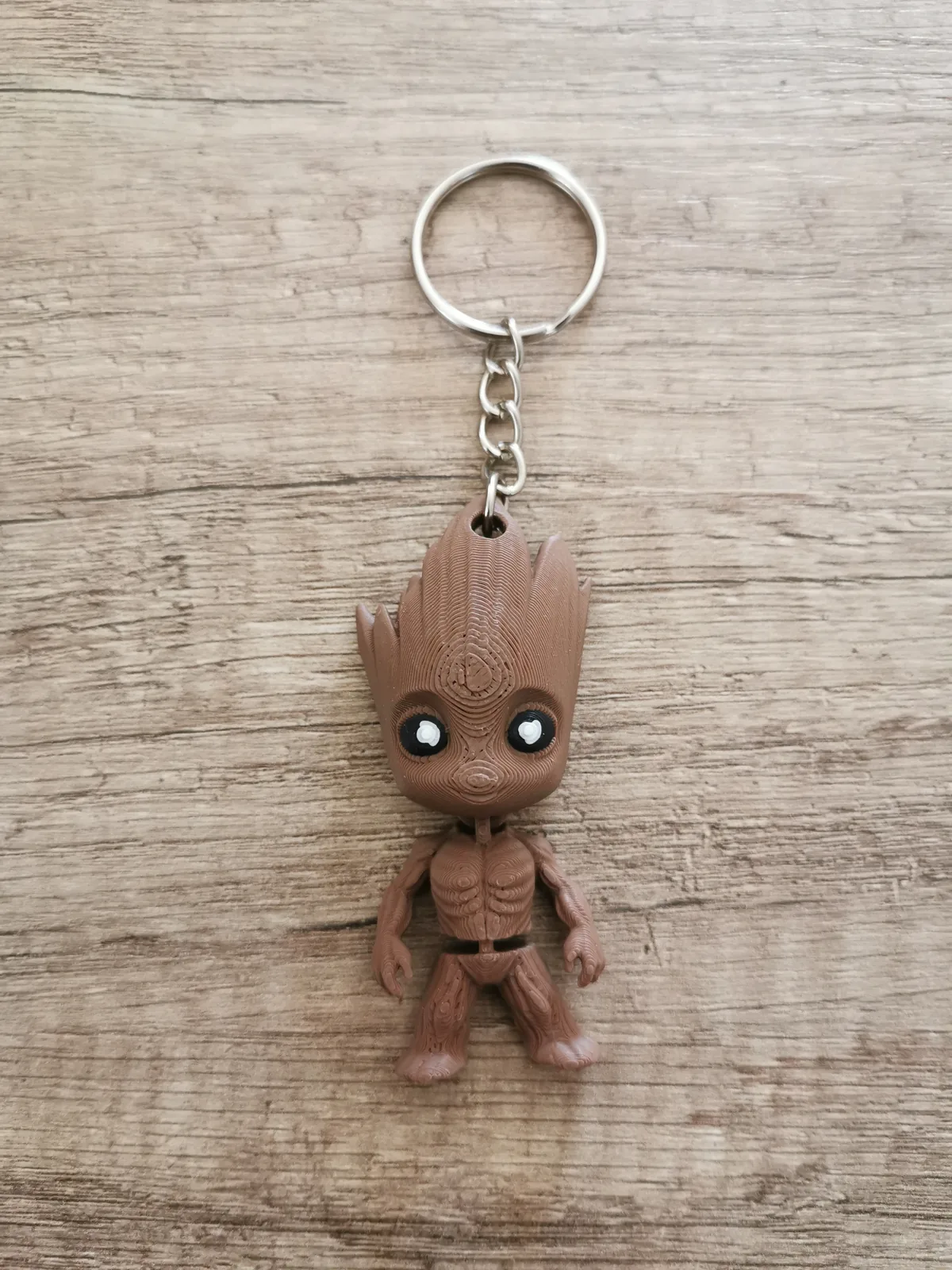 Groot keychain – view 2