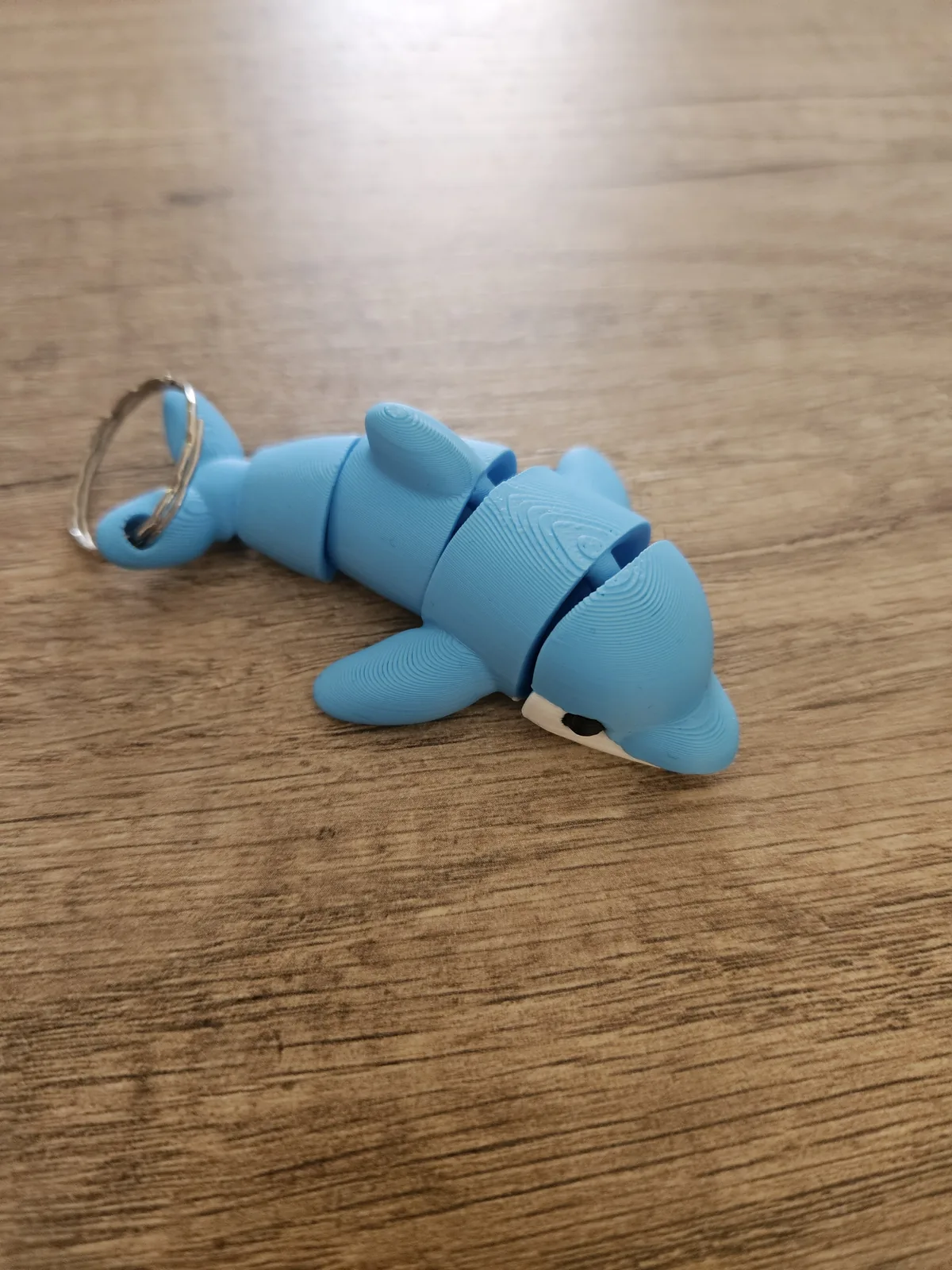 Dolphin keychain – view 2